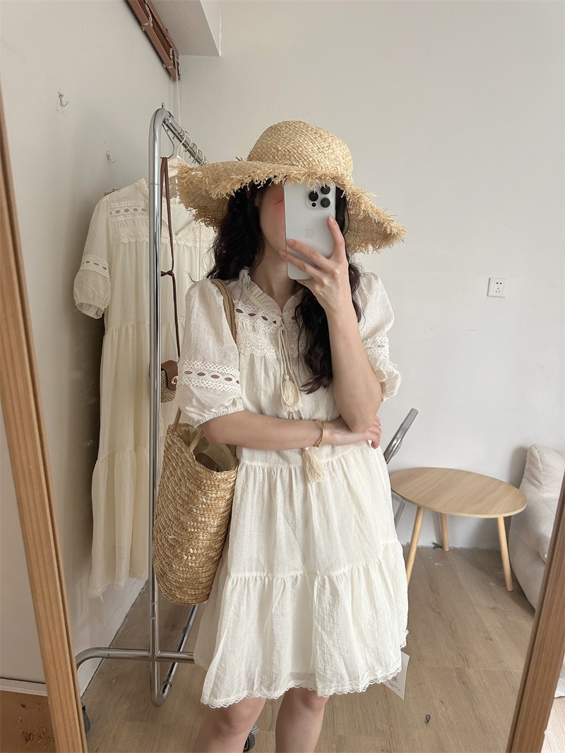 Đầm Chữ A Khoét Lỗ Tay Phồng Phong Cách Mùa Hè Mới 65172