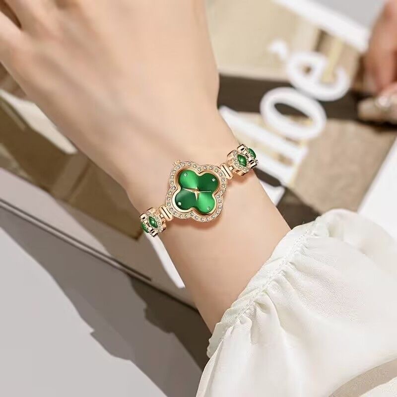 Đồng Hồ Quartz Nữ Đính Hột Xoàn Xanh Thời Trang