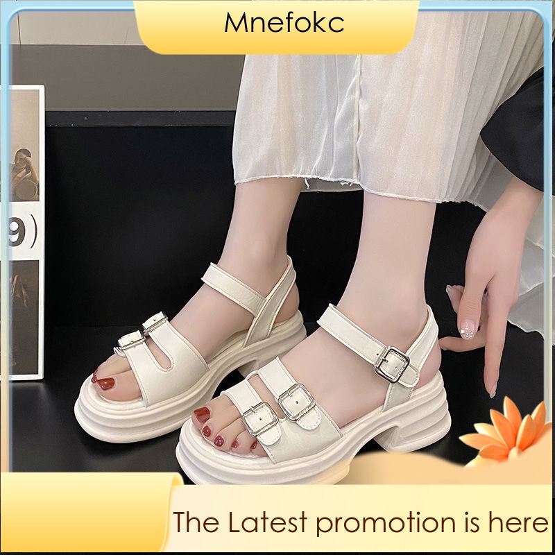 Giày Sandal Nữ Mùa Hè  Bánh Xốp Mới Tăng Chiều Cao Gót Đen Dày Gót Giày Thời Trang