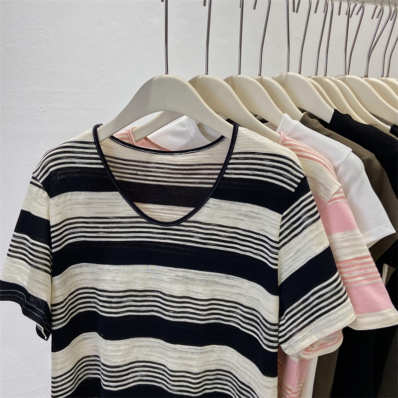 Áo Thun Cộc Tay Kẻ Sọc Ngang Dáng Ôm Dễ Phối Đồ 63971