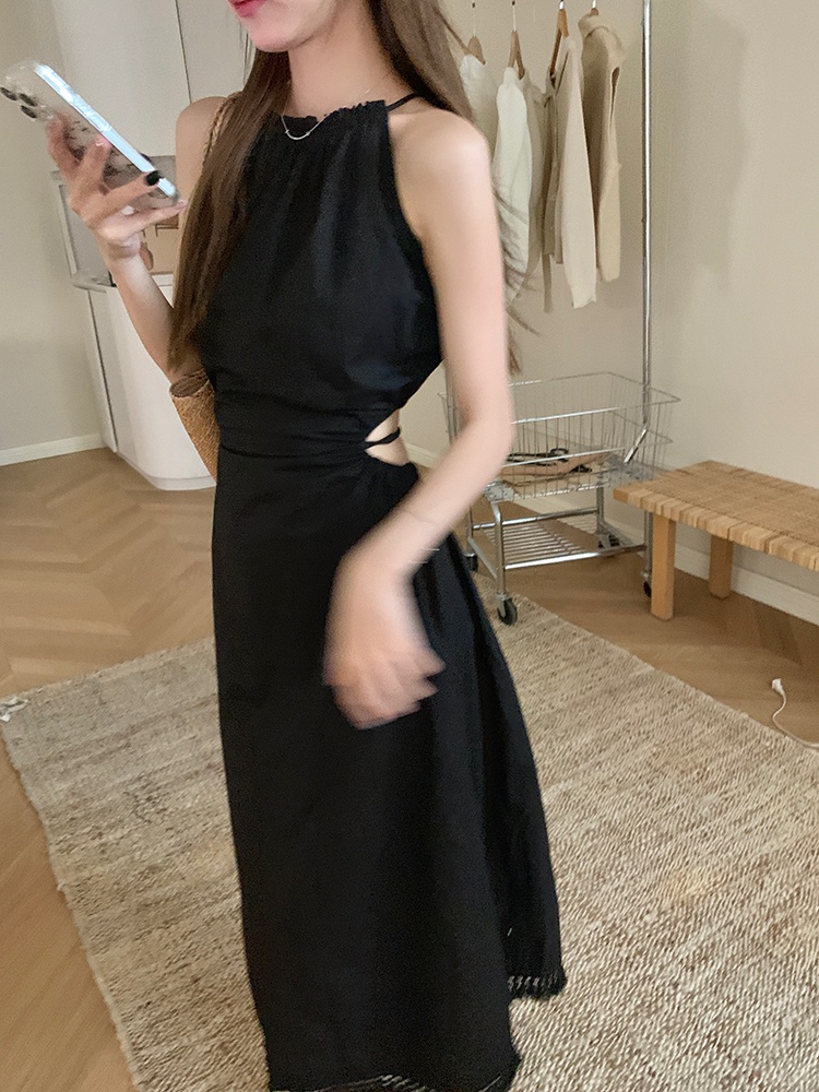 Đầm Dây Khoét Eo Dài Giữa 64957