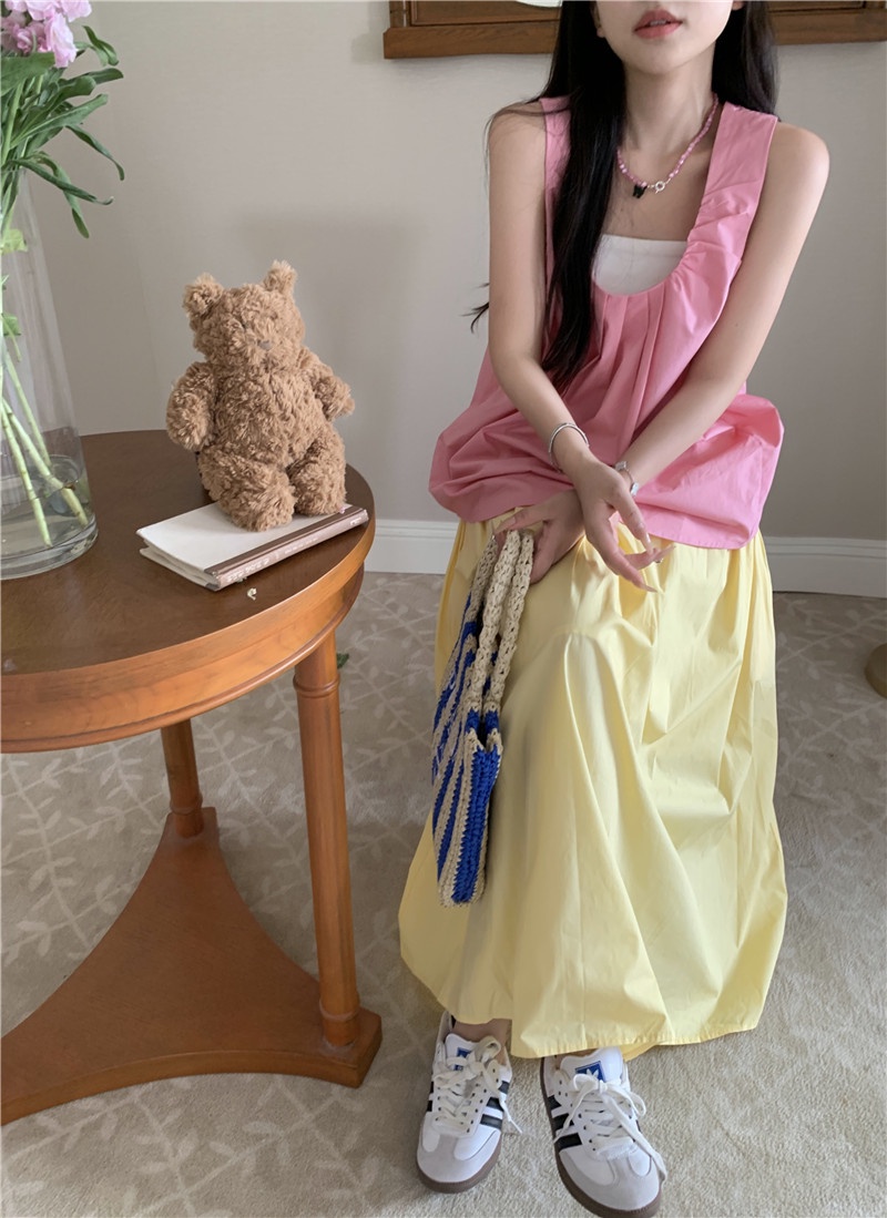 64947 Áo Yếm Hồng Ngọt Ngào / Váy Chữ A Vàng