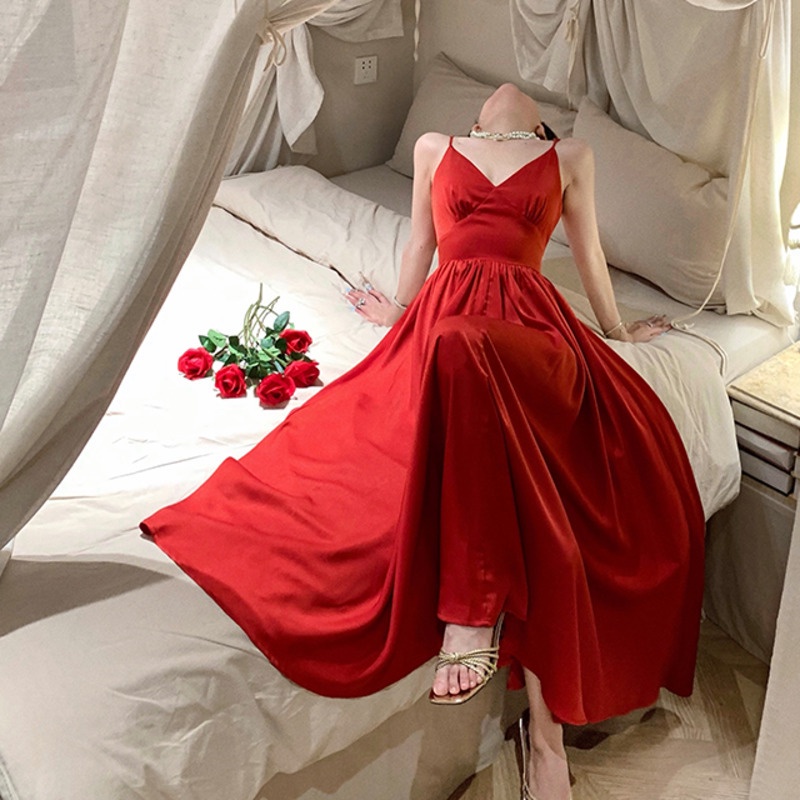 Đầm Hai Dây Cổ Chữ V Thanh Lịch Thời Trang