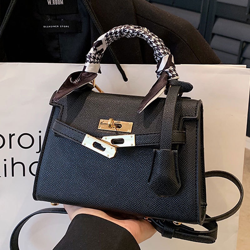 Túi Xách Đeo Chéo Thời Trang Hàn Cho Nữ