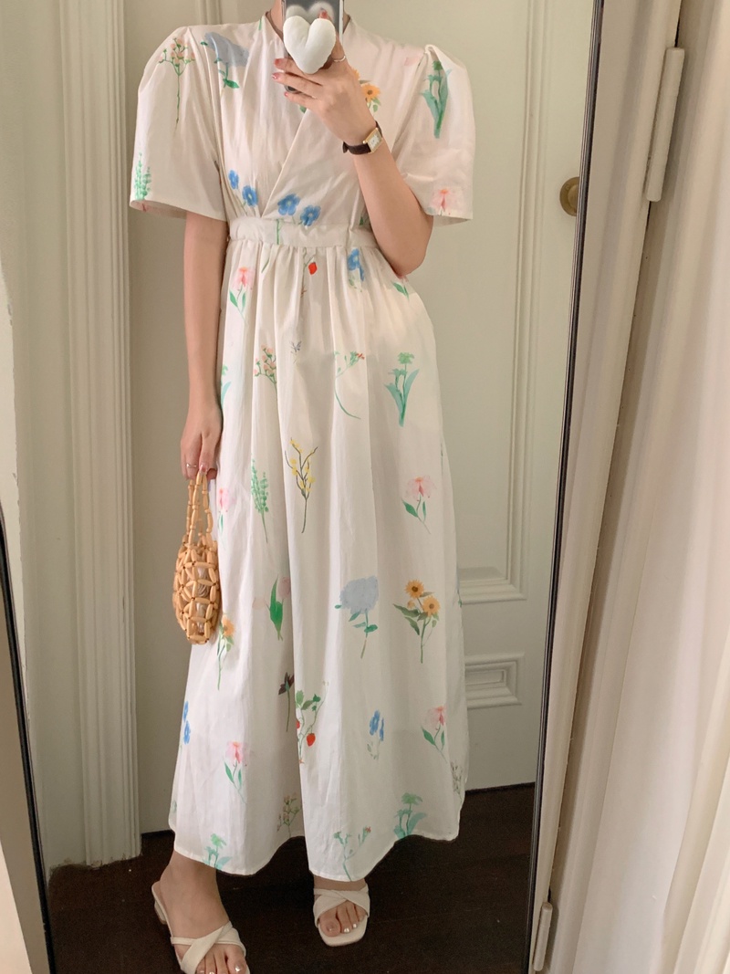 Đầm Cột Dây Eo Cao Nhấn Eo Họa Tiết Lá Mùa Hè 64811