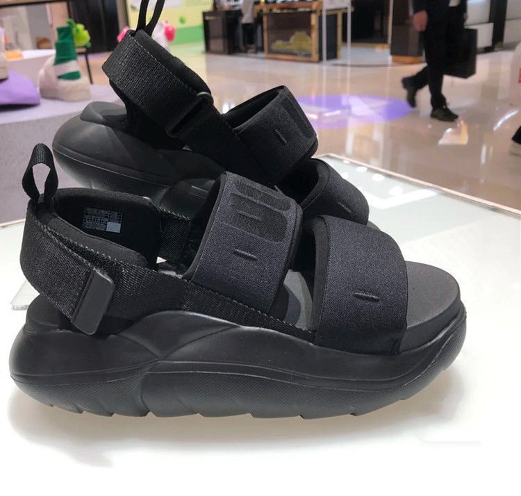 ✨Giày Sandal Đế Mềm Dày Hở Ngón Thời Trang Mùa Hè 2023