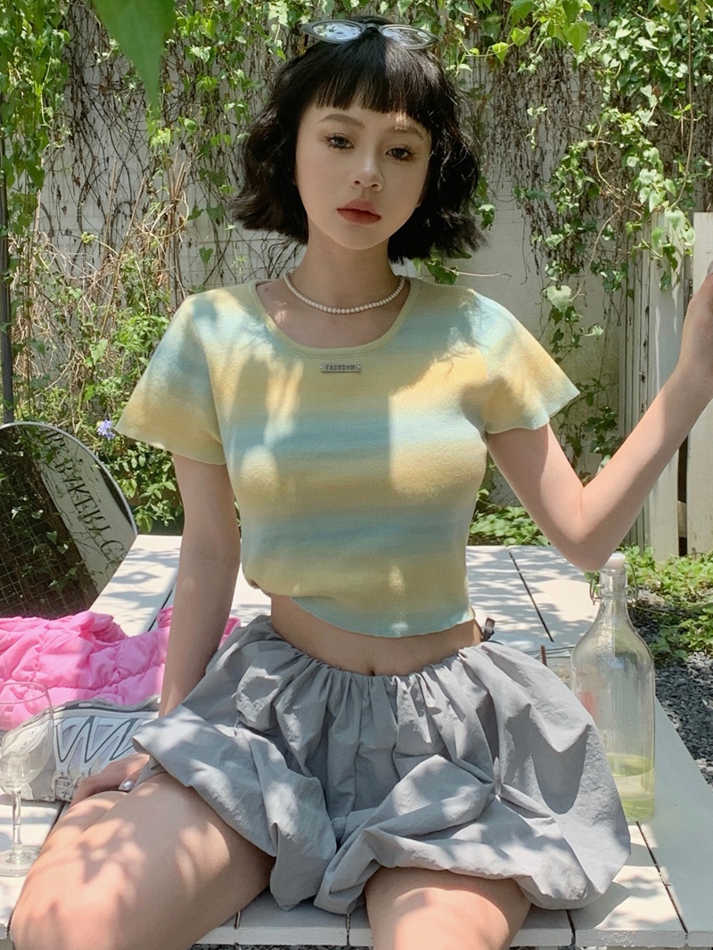 Áo Thun Dệt Kim Sọc Cầu Vồng Màu Gradient Phong Cách Mùa Hè Mới 64778