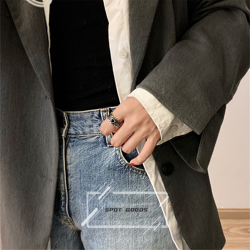 Nhẫn Thiết Kế Rỗng Phong Cách Cổ Điển Cá Tính