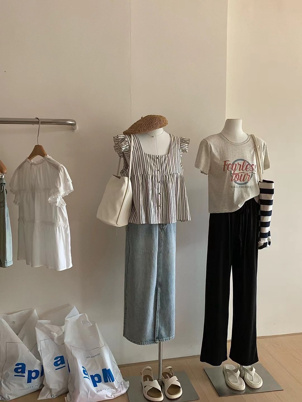 65171 Áo Sơ Mi Tay Loe Sọc Xanh Hàn Quốc