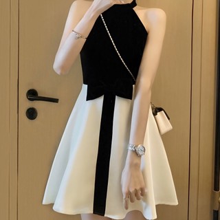 Váy gió thơm nhỏ quần áo nữ mùa hè   phong cách mới eo giảm béo người nổi tiếng khí chất đen treo cổ váy treo