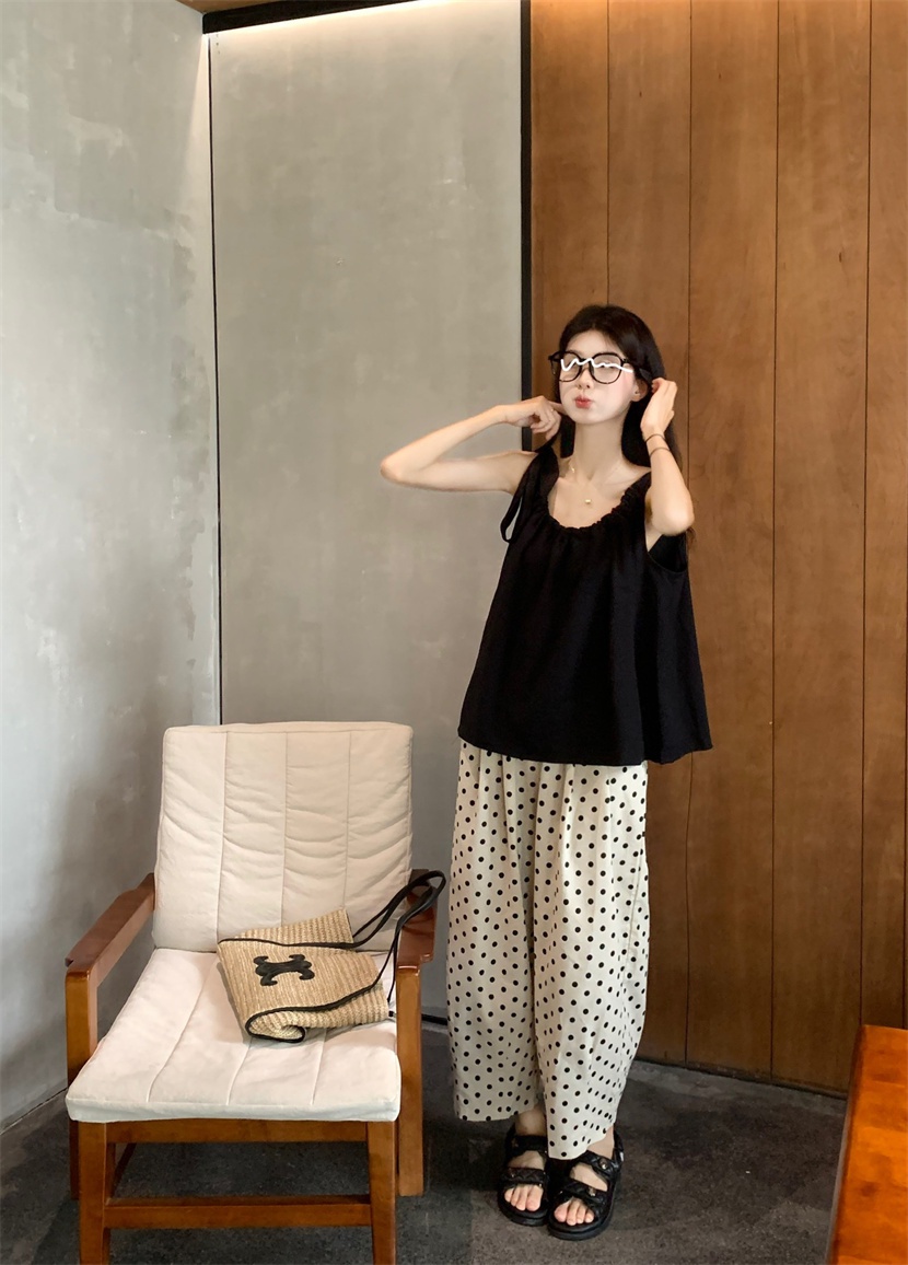 Bộ Áo Đen Cột Dây + Quần Dài Chấm Bi Ống Rộng Thời Trang 65825