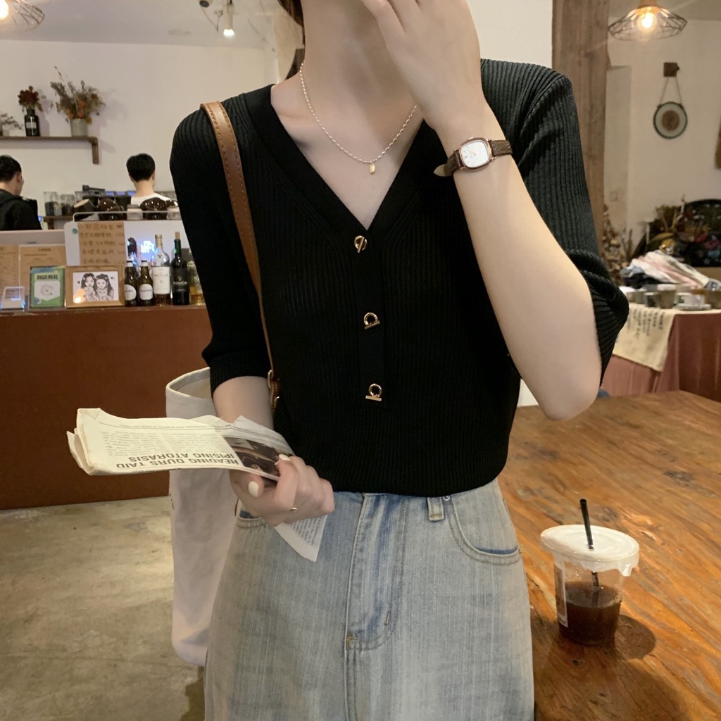 Áo Dệt Kim Cài Nút Kim Loại Dáng Rộng Cổ v Ngắn Tay Thời Trang Xuân Hè Hàn Quốc 6296