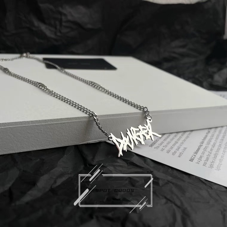 Vòng cổ Mặt Chữ Cái Phong Cách Punk Hip Hop Punk Cá Tính