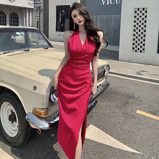 Đầm sát nách cổ chữ v thiết kế hợp thời trang