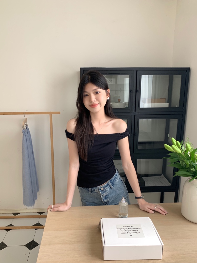 Áo Thun Mùa Hè Tay Cộc Xếp Ly Hở Vai Phong Cách Mới 64445