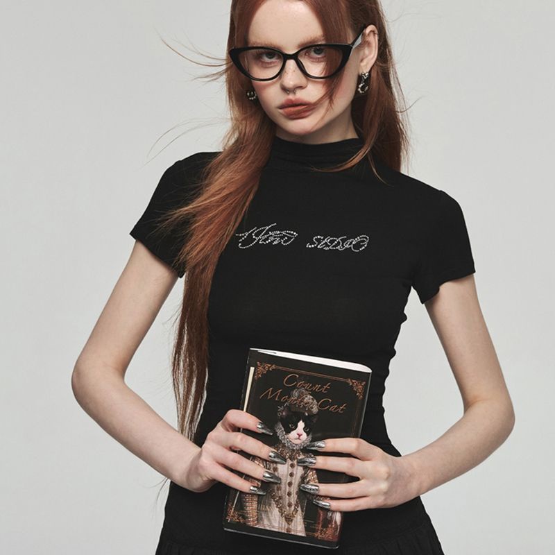 GD1 Áo phông áo croptop áo baby tee Cổ cao Thanh lịch 2023 New Style JN0208