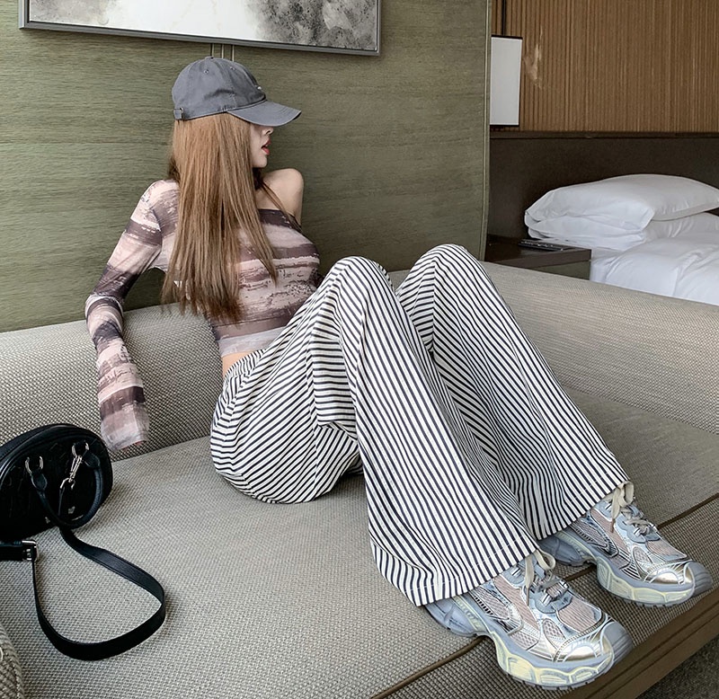 Quần Ống Rộng Lưng Thun Kẻ Sọc Cổ Điển 65625