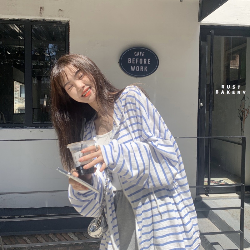 Áo Khoác cardigan Mỏng Có Nón Dáng Rộng Họa Tiết Kẻ Sọc Thời Trang Xuân Hè