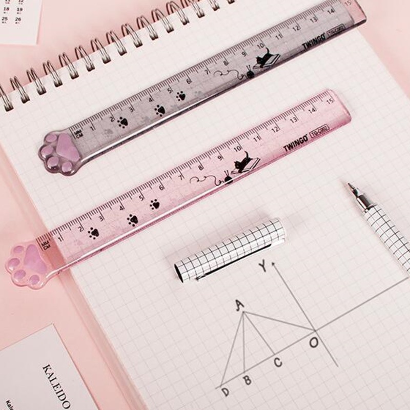 1 Thước Thẳng Chân Mèo Kitty