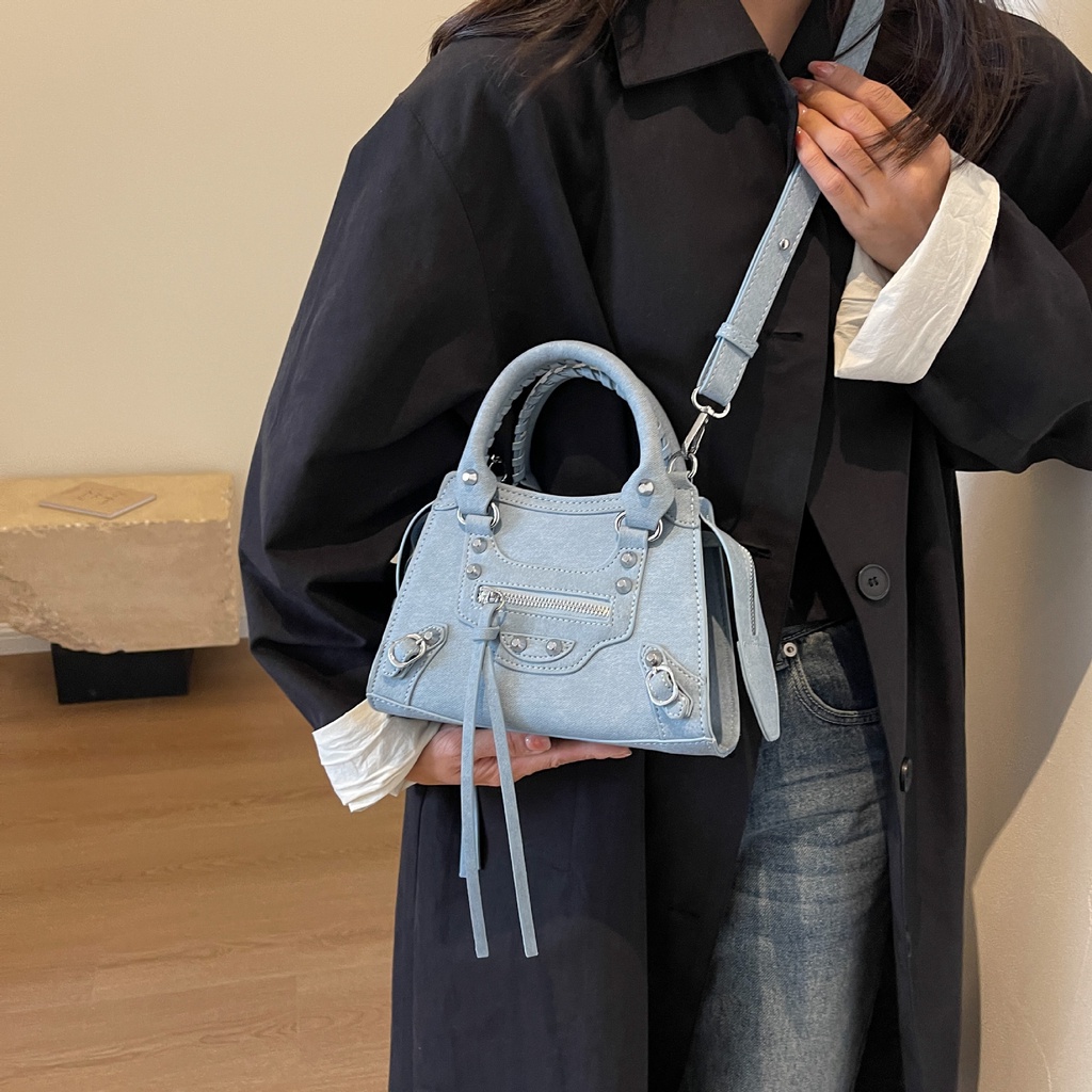 Molisa  túi xách nữ đeo chéo Túi đeo chéo dễ phối cho nữ 2023 NEW  Phong cách Hàn Quốc Korean Style Thời trang L97S09G 37Z230910