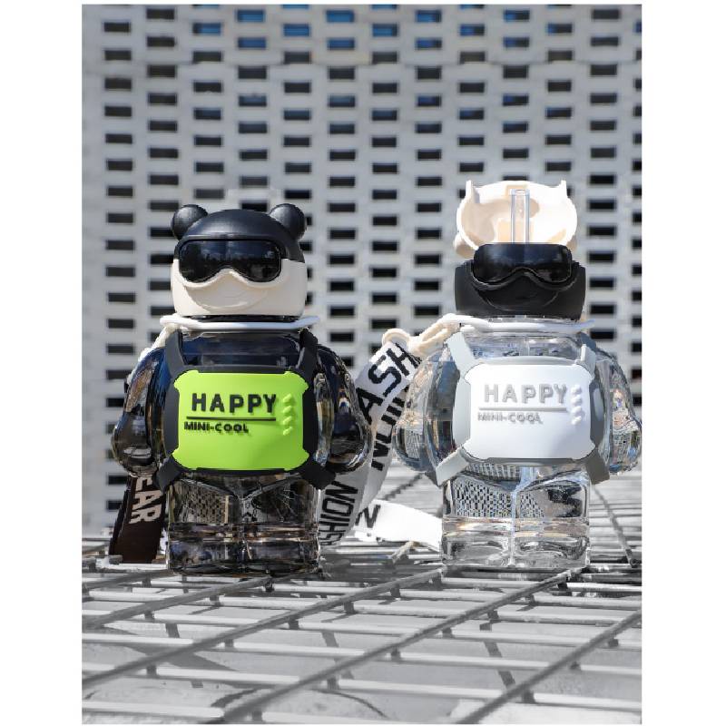 Backpack Bear Dễ Thương Bình Nước Nhựa Cao Cấp Hình Gấu Hoạt Họa Có Ống Hút Cho Bé