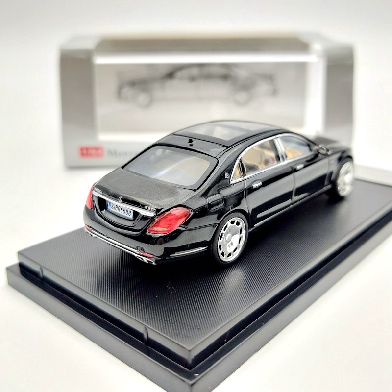 Xe mô hình master 1/64 maybach s560 s680