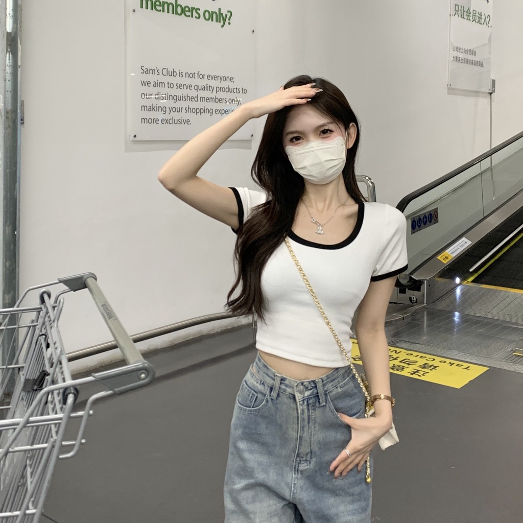 Áo Thun Ngắn Tay Cổ Vuông Dáng Ôm Màu Sắc Tương Phản Thời Trang 62209