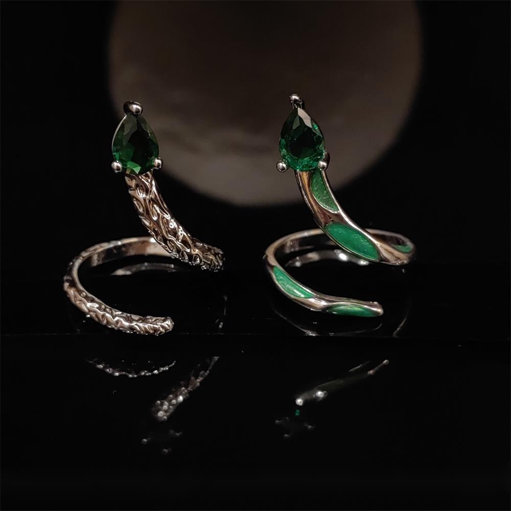 Nhẫn Hình Rắn Phong Cách punk hip hop Đường Phố Cá Tính Cho Nam Và Nữ