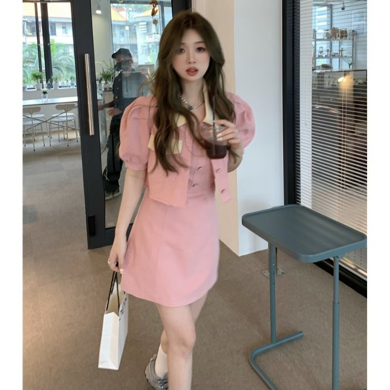 Năm Nay Thịnh Hành Váy Đẹp Giảm Tuổi Dây Đeo Váy Ngắn Áo Sơ Mi Kiểu Pháp Áo Khoác Hai Mảnh Xuân Thu Nữ