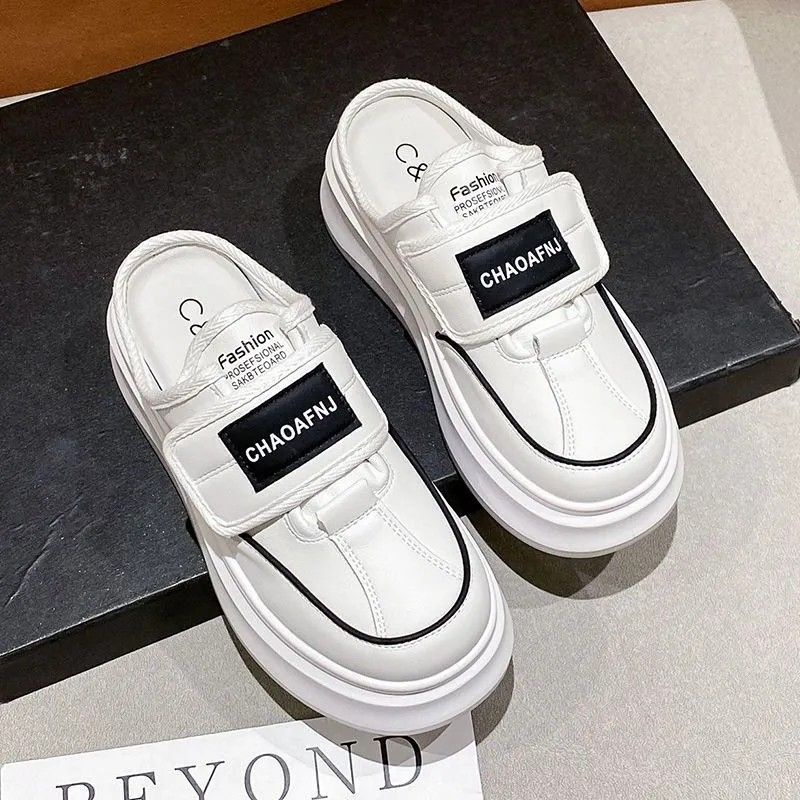 Dép Bánh Mì Bít Mũi Đế Dày Quai Dán Thời Trang Mùa Hè 2023 Mới Cho Nữ