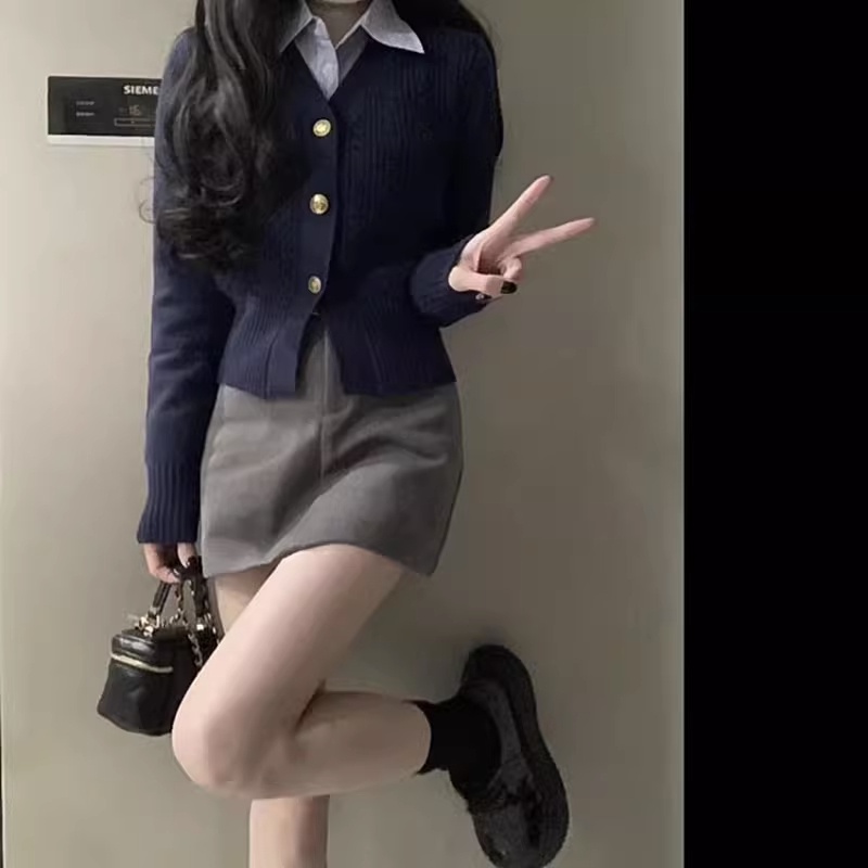 Áo Khoác cardigan Cổ Chữ v Dáng Ôm Màu Xám Phong Cách Thời Trang Mới 68348