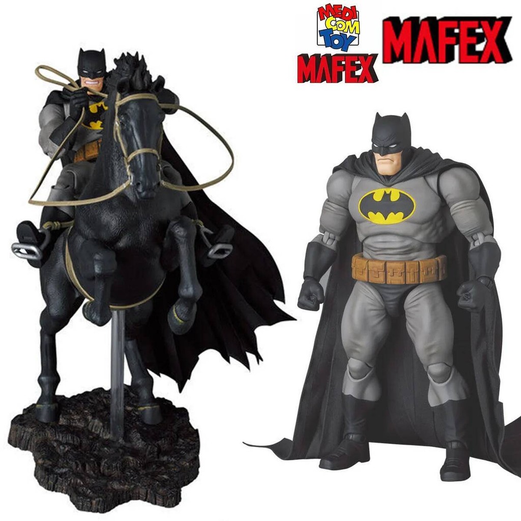 Medicom Toy Mafex (No.205) Batman: The Dark Knight Returns Batman & Horse Action Figure Collection S