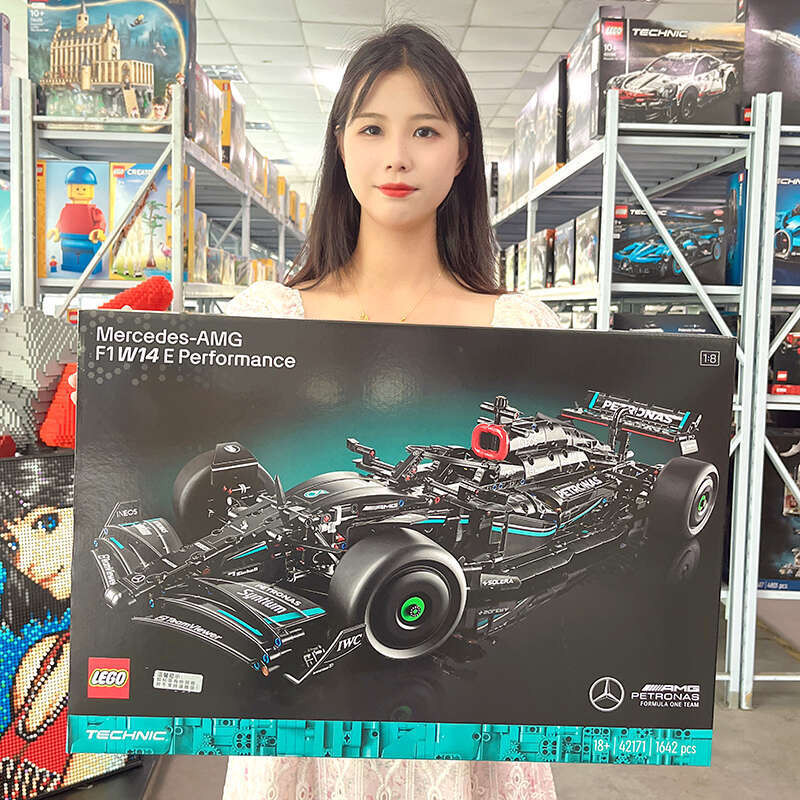LEGO 42171 Mercedes-Benz AMG F1 W14 E Performance Xe đua