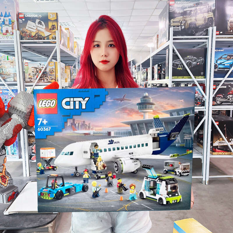 LEGO 60367 Máy bay chở khách Group City Series Đồ chơi xếp hình cho trai và bé gái