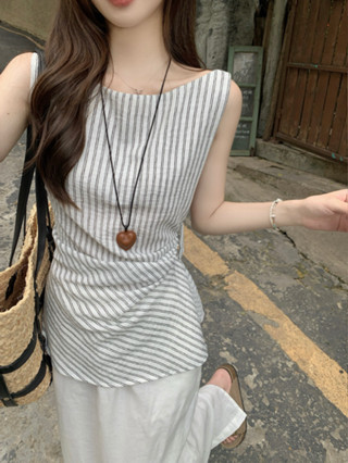 90314 Áo Vest sọc dọc không tay không đều dành cho nữ