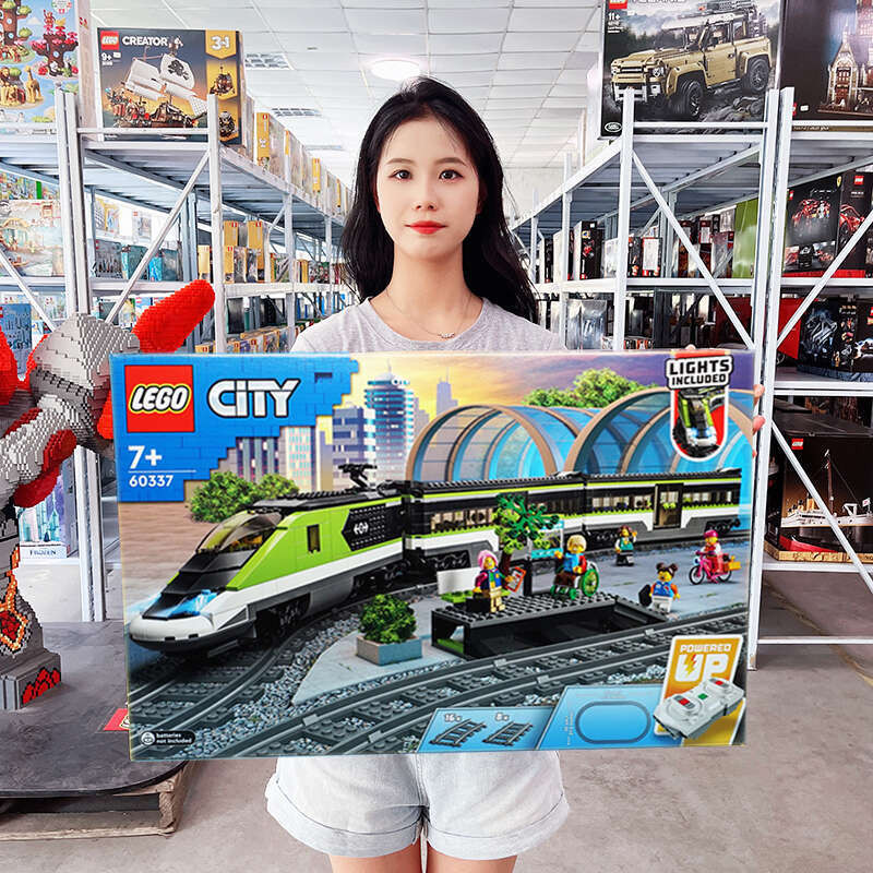Đồ chơi xếp hình LEGO 60337 Express Train City