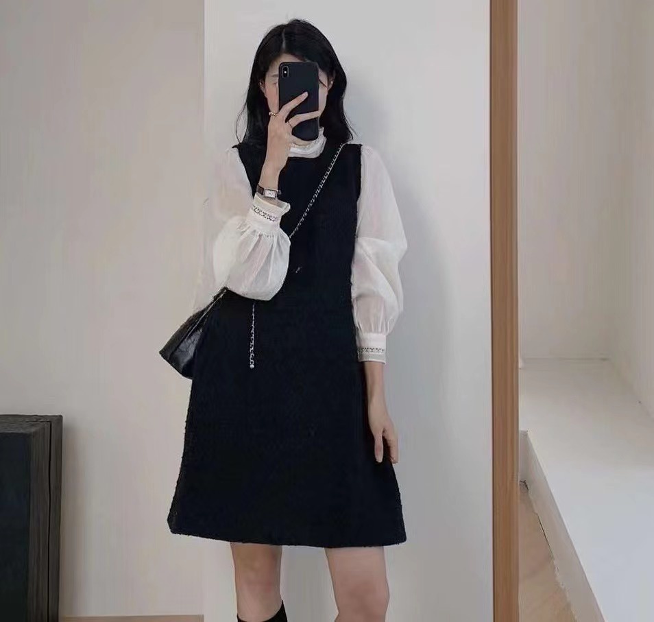 Áo Sơ Mi Dài Tay Phối Đầm Không Tay Thời Trang Sành Điệu 67745