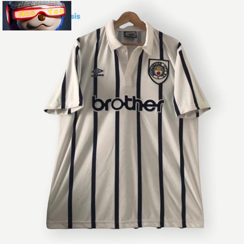 Áo len Oasis City 93