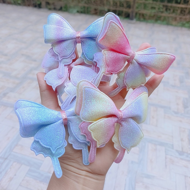 1 Kẹp Tóc Hình Bươm Bướm Màu Cầu Vồng Cho Bé Gái