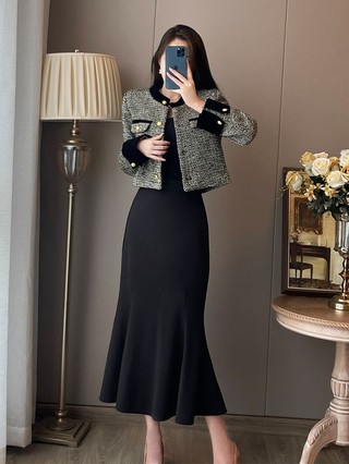 Hai Bộ Áo Khoác Nữ Kiểu Pháp, Váy Đuôi Cá Ôm Eo Tôn Dáng Bộ Mùa Thu Đông Phong Cách Nhỏ