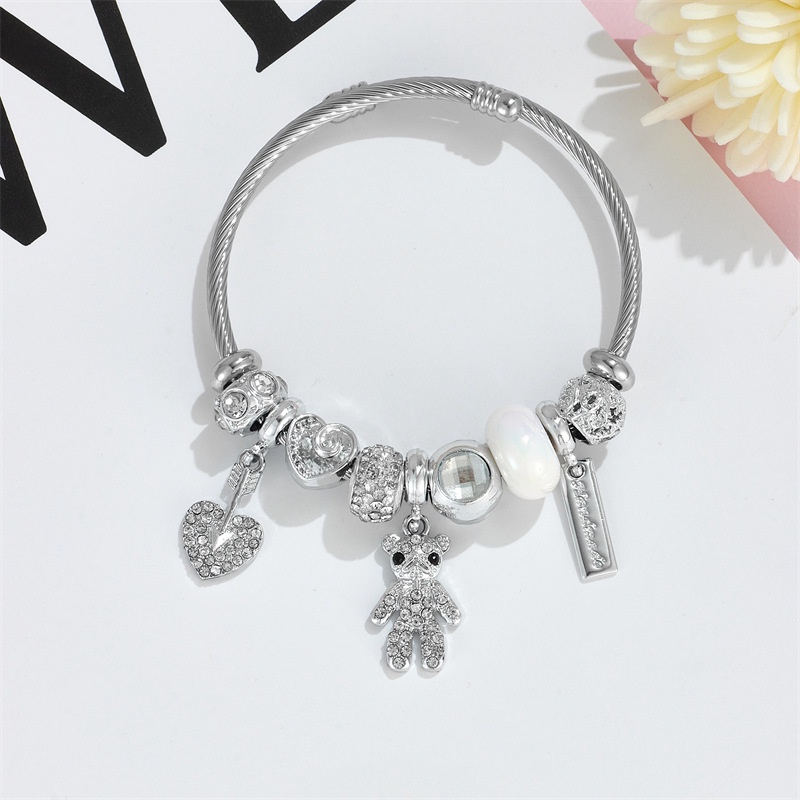 Xiaoboacc Vòng Tay Chuỗi Hạt Bằng Thép Không Gỉ Hình Mèo May Mắn Đính Kim Cương Sang Trọng Cho Nữ