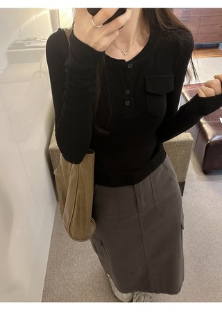 Áo Thun Nữ Cổ Tròn Cài Nút 69779