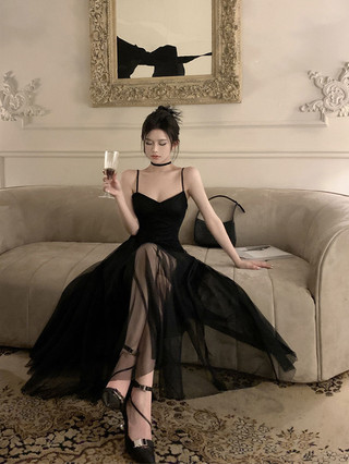 Váy Hai Dây Gợi Cảm Đen Quyến Rủ Kiểu Pháp Phong Cách Sexy, Cảm Giác Cao Cấp Khí Chất