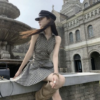 Váy Nữ Phong Cách Nhỏ Màu Đen Trắng Sọc Treo Cổ Mùa Hè  Cô Gái Mới Lộ Vai