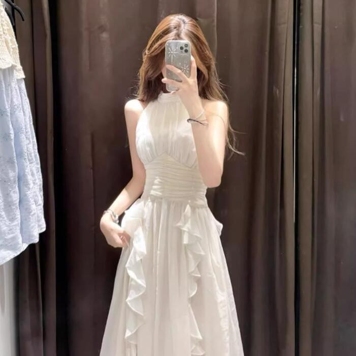 Đầm Cổ Yếm Thiết Kế Dài Khí Chất Viền Lá Sen Kiểu Pháp Cao Cấp