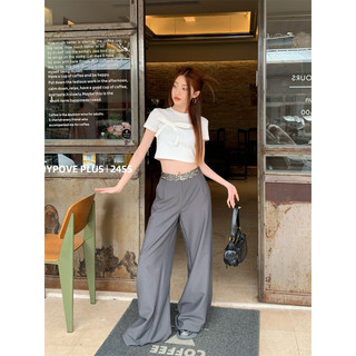 Honypove Bộ đồ thời trang nữ Áo thun ngắn tay nơ ba chiều mùa hè Sequi