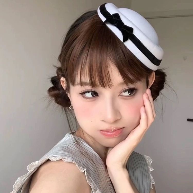 Nơ Top Mũ Thủy Thủ Phong Cách Hepburn và JK, Mặc Tréo