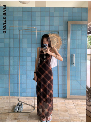 Váy Sling Nữ Mùa Hè Retro Tính Khí Váy Hông Dài