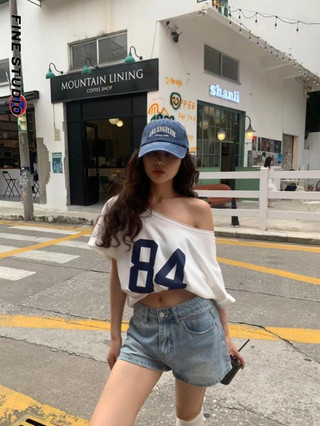 Chữ Cái Mỹ Bất Đối Xứng Slanted Vai Không Dây Áo Thun Nữ Mùa Hè Hot Girl Loose All @