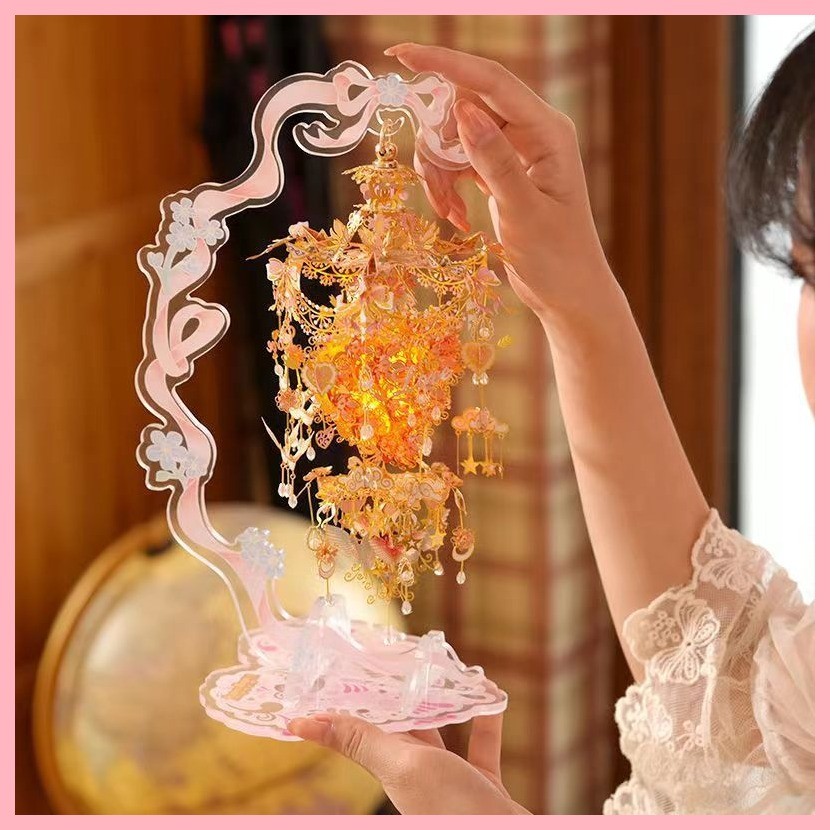 Mô Hình Quà Tặng Xếp Hình Vương Quốc Sinh Nhật Trái Tim Cupid 3D Ba Chiều Kim Loại Lắp Ráp Mô Hình X